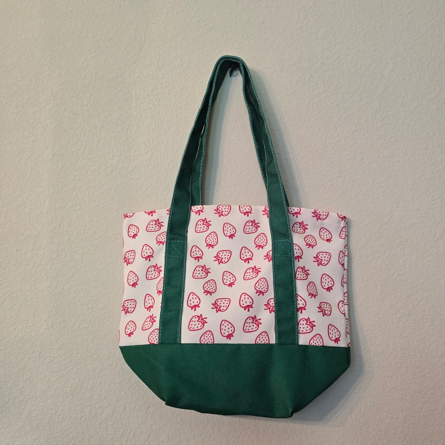 Reusable Canvas Strawberry Pattern Tote Bag Small Green/White/Red 15x10x6 in